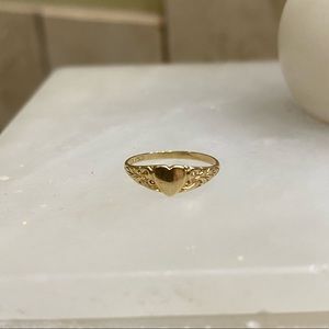 Sweet 10kt Gold Baby Ring, Sz 2!